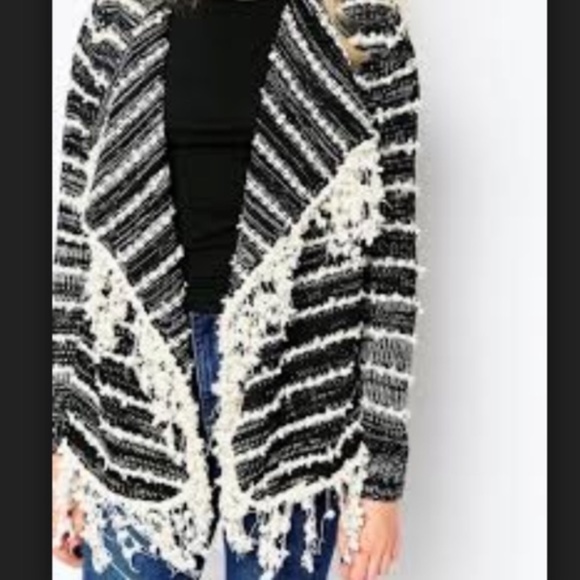 Make Offer La Fee Verte Stripe Fringe Cardigan - Picture 4 of 8